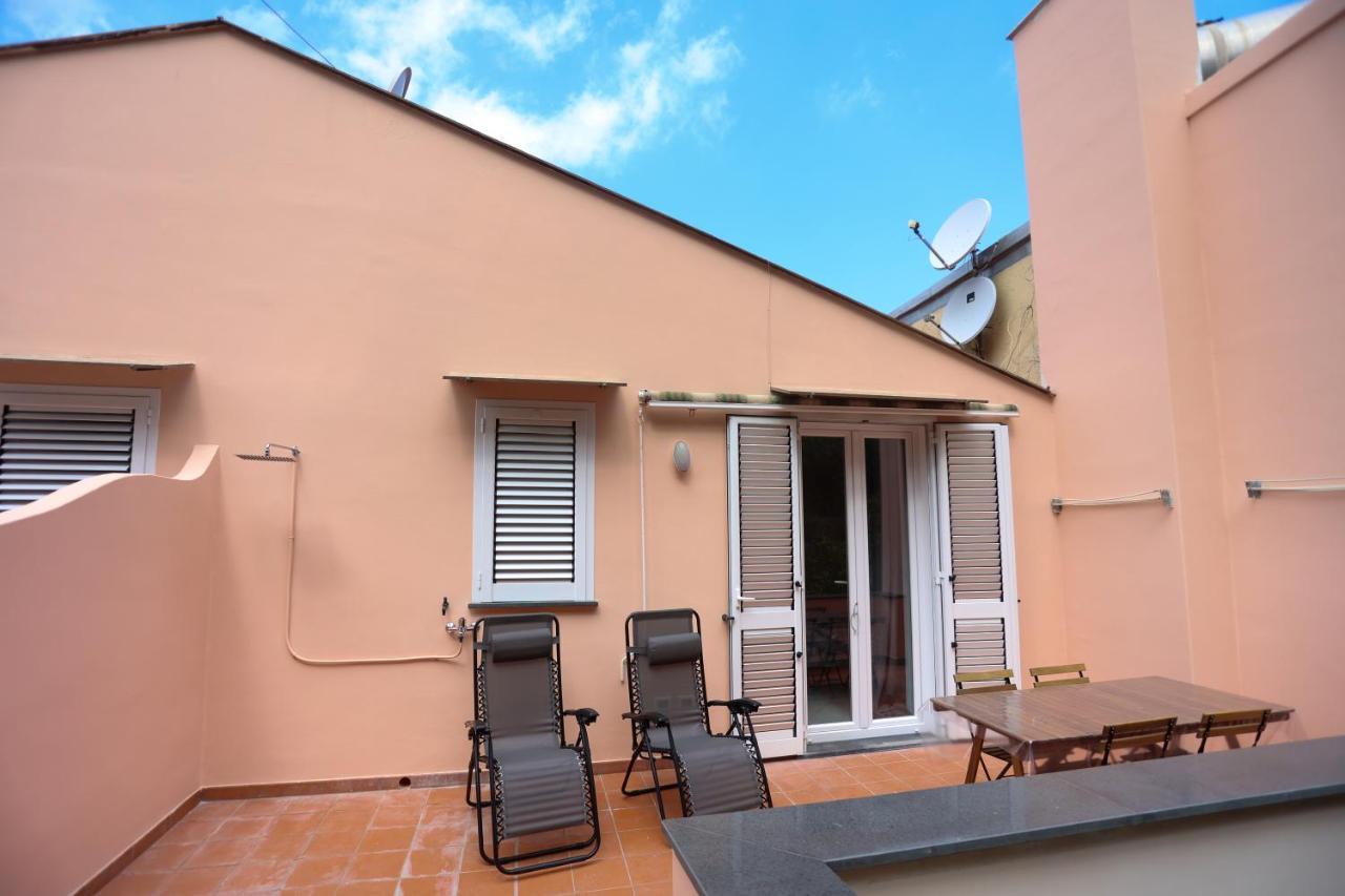 Appartamento Panoramico La Rosa Dei Venti-Libeccio Ísquia Exterior foto